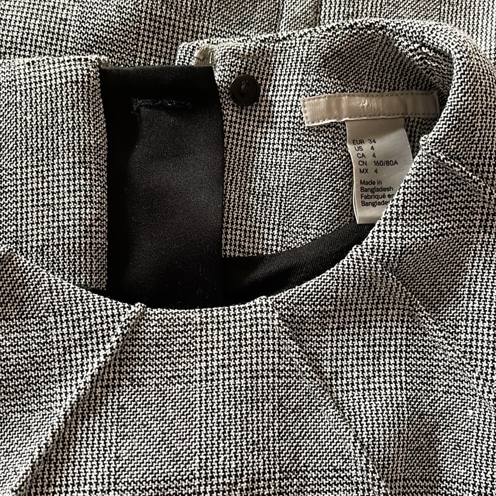 H&M Dress - Picture 4 of 4